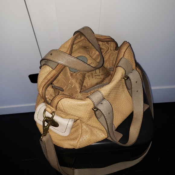 SOLD Vintage Fossil Handbag - Picture 7 of 9